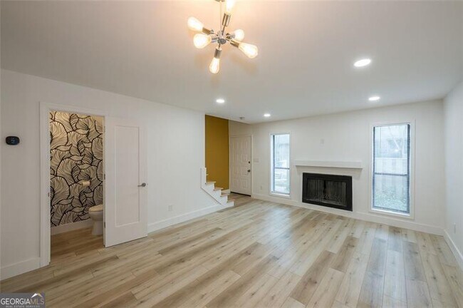 Building Photo - 200 River Mill Cir