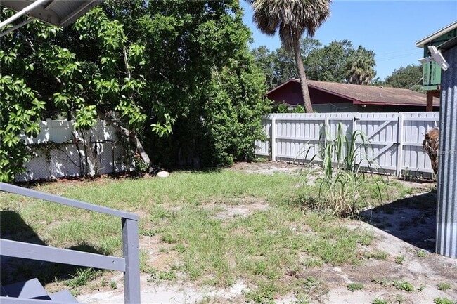 Building Photo - 1919 W Union St