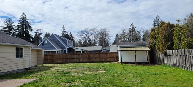 Building Photo - 6207 Wildaire Rd SW