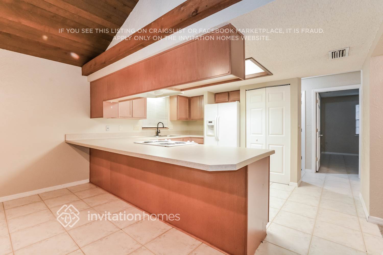 Building Photo - 801 Westchester Dr