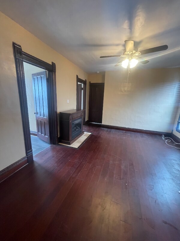 Building Photo - 222 Caroline Ave