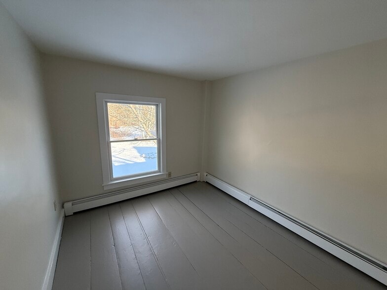 Building Photo - 19 Winter St