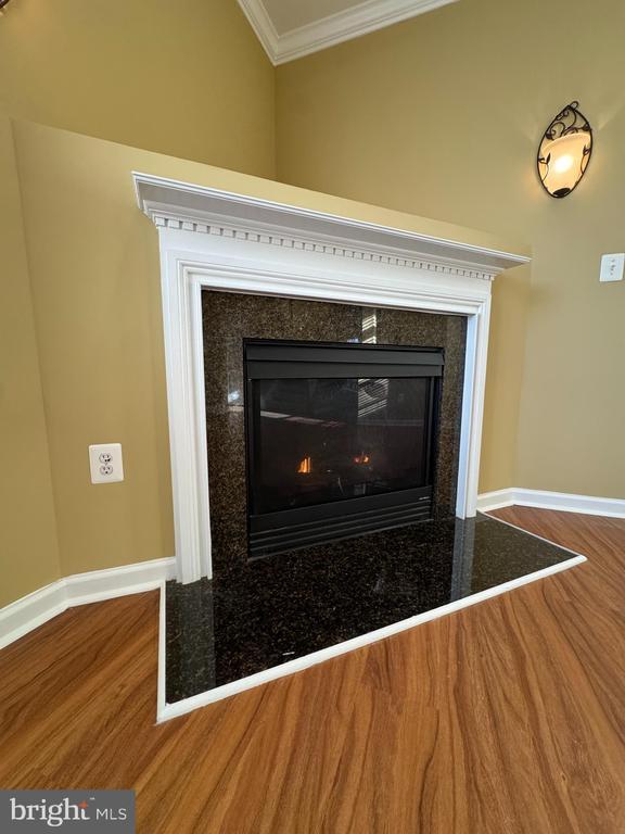 Building Photo - 400 Kintyre Ln