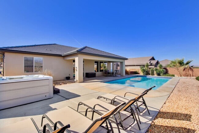 Building Photo - 3364 W 2490 S