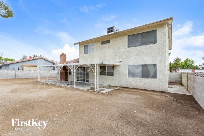 Building Photo - 3763 E Hacienda Ave