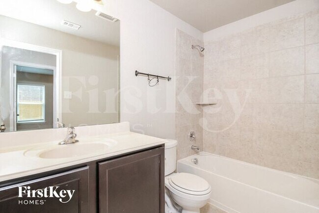 Building Photo - 4612 Conley Ln