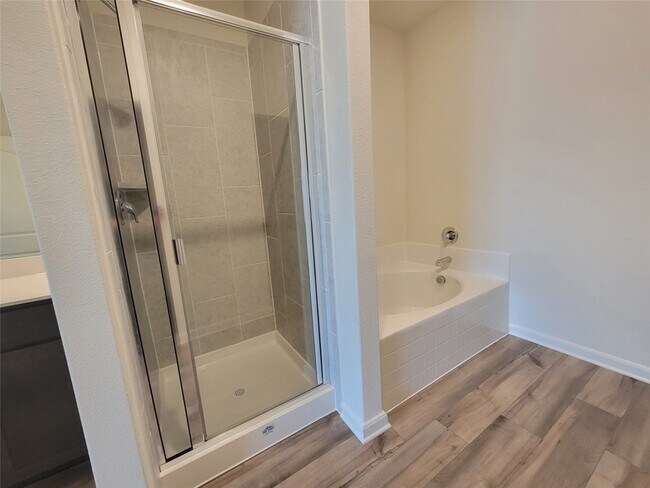 Building Photo - 3012 Villegas Wy