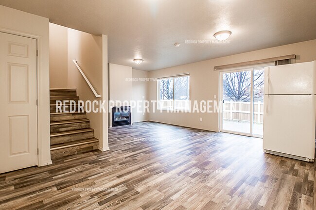 Building Photo - 1603 Drummond St