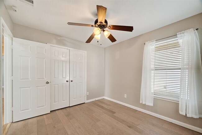 Building Photo - 2614 Skyview Crest Ct