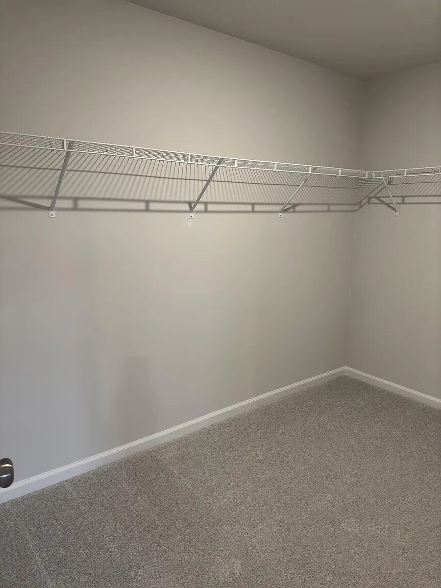 Building Photo - Room in Townhome on Kasota Ln