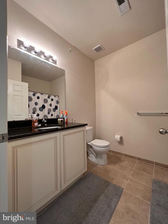 Building Photo - 162 Serenity Court