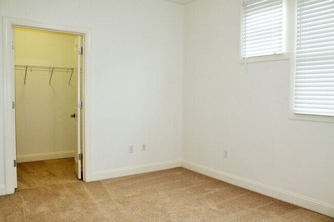 Building Photo - 33 Elk Ridge Ln