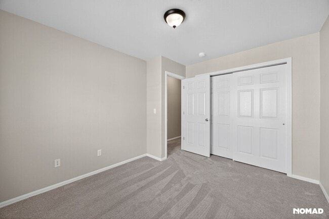 Building Photo - 3050 Shikra View