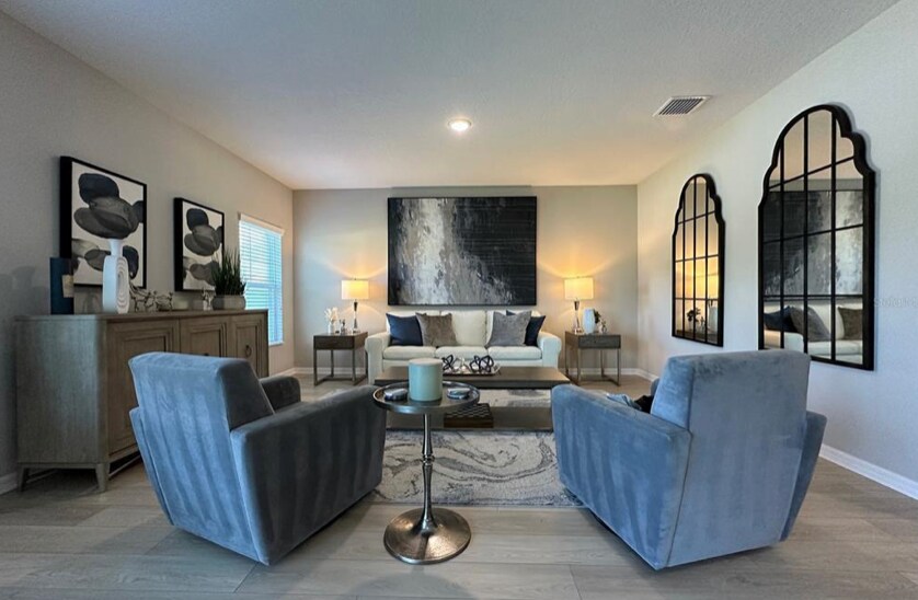 Building Photo - 12668 Tannencrest Dr