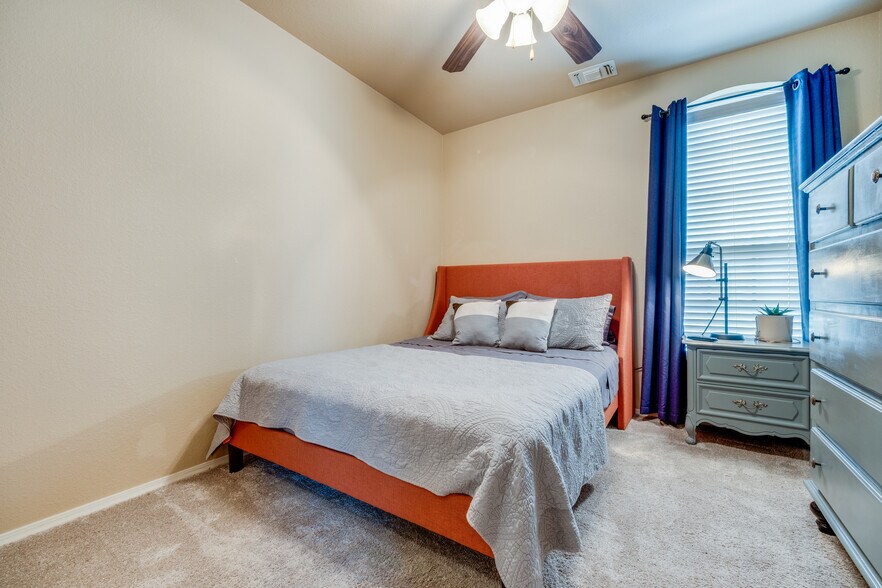 Bedroom 2 - 4527 Ida Louise Ct