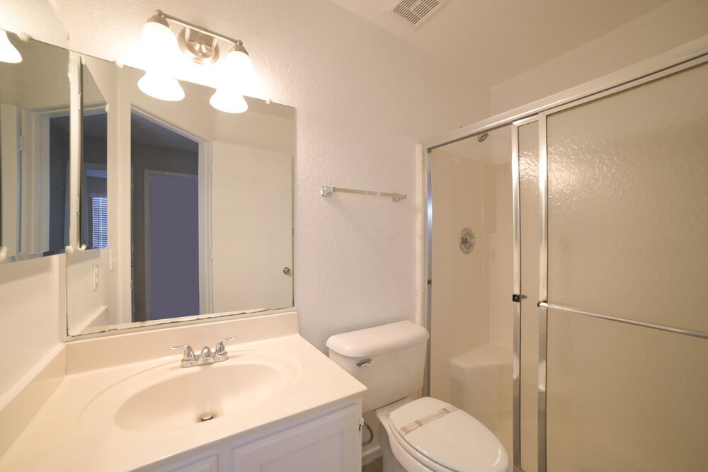 Building Photo - 8556 W Ocotillo Rd