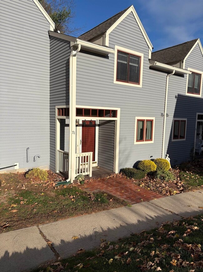 Building Photo - 71 Spinnaker Way