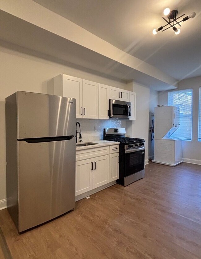Building Photo - Newly Renovated 4BR Home in East Baltimore – Perfect for Families or Professionals!