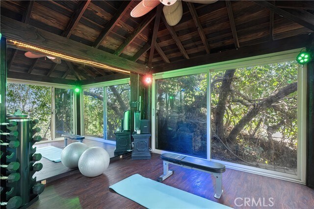 Building Photo - 3642 Alta Mesa Dr