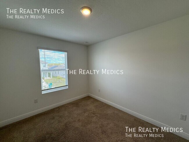 Building Photo - 11818 Dune Aly