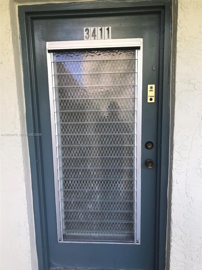 Building Photo - 1820 SW 81st Ave