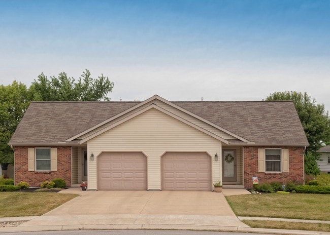 Building Photo - 1037 Ridge St