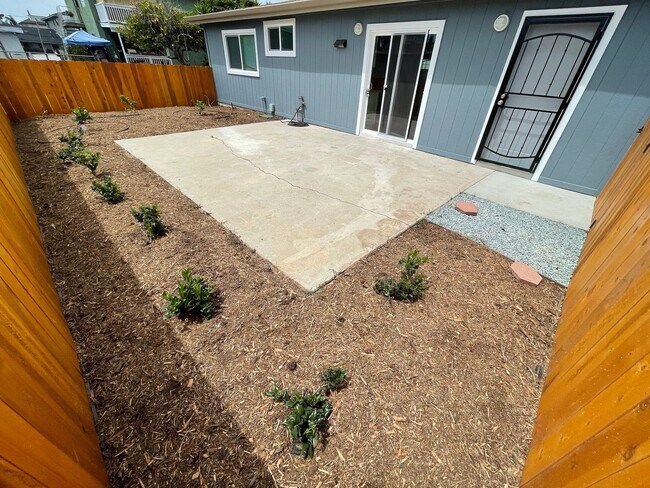Building Photo - Remodeled 2 Bedroom Home in Imperial Beach with Garage & Private Yard