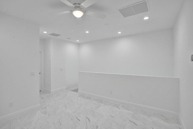 Building Photo - Gorgeous New 3 bedroom 2.5 Townhouse in Deerfield Beach, Sandpiper Pointe (2 Story)