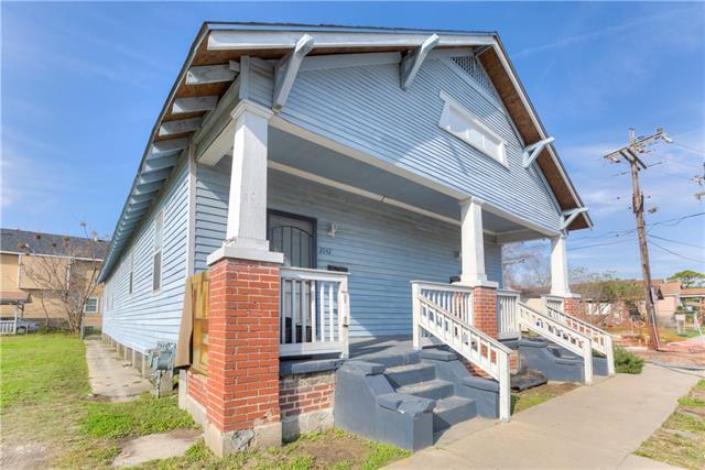 2042 is the unit on the left - 2044 Almonaster Ave