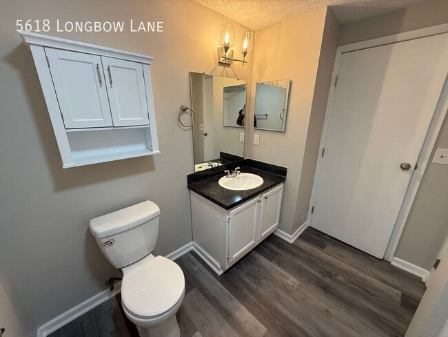 Building Photo - 5618 Longbow Ln