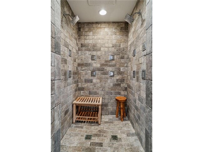 Building Photo - 1290 Snelling Ave N