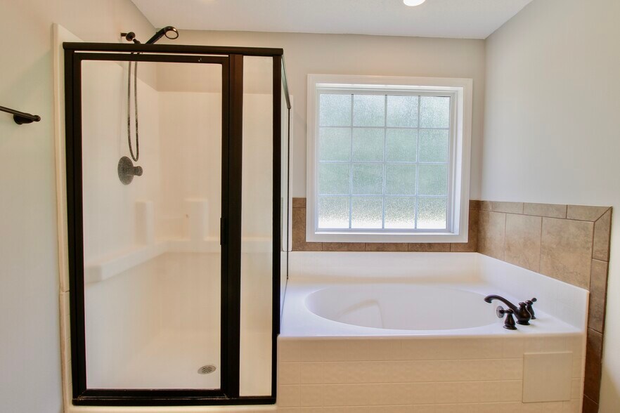 Building Photo - 60 Palmetto Pines Cir