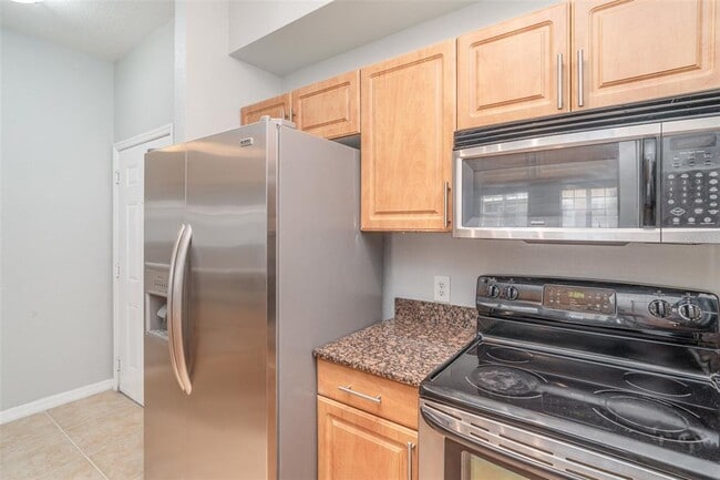 Building Photo - 1064 N Tamiami Trl