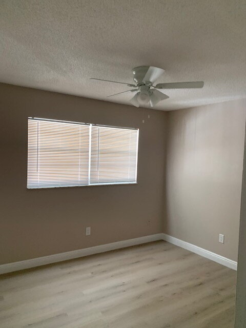 Building Photo - 2 bedroom garden apartment  St Petersburg