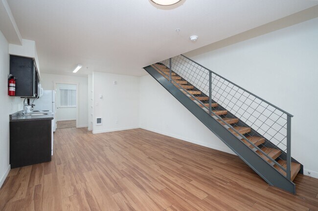 Building Photo - Wygant Apartments