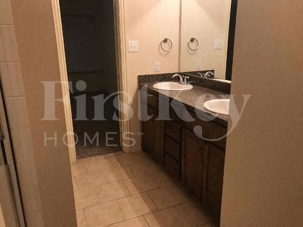 Building Photo - 1218 Jewel Ln