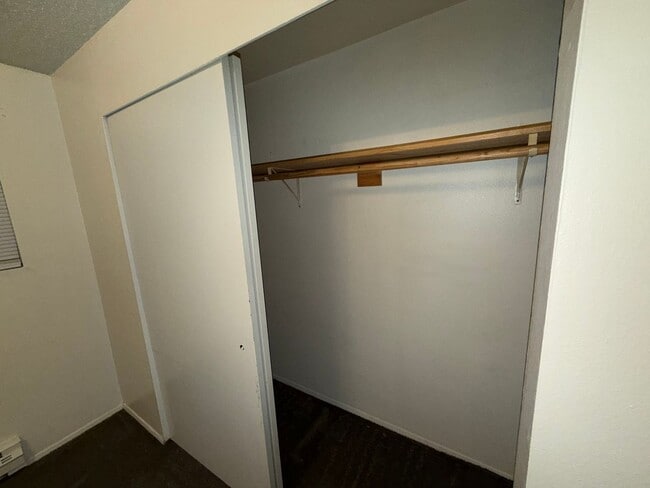 Building Photo - Affordable 1 bed 1 bath home in a safe neighborhood