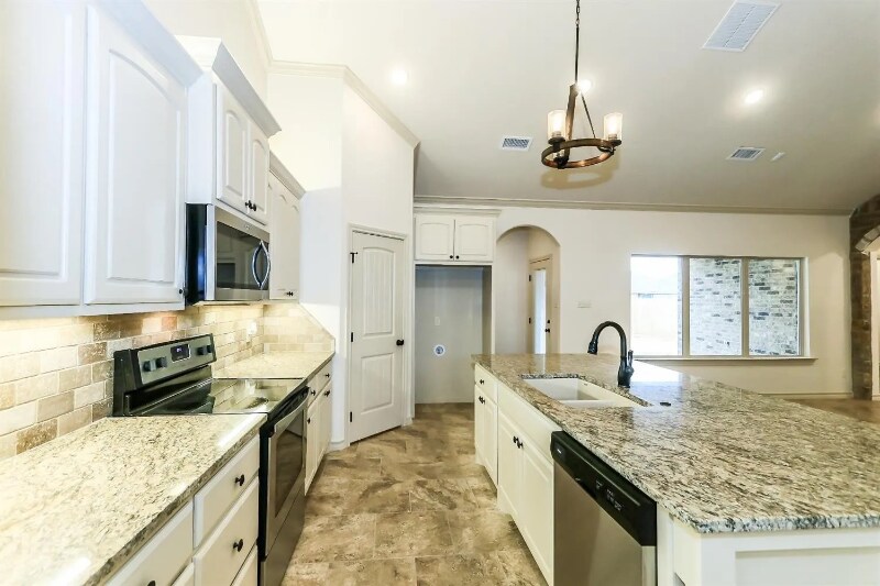 Building Photo - 5234 Kemper St