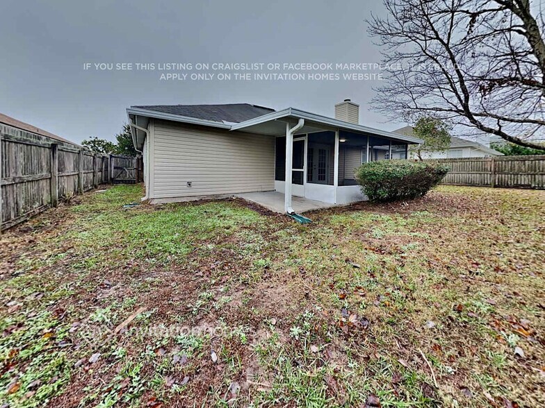 Building Photo - 3762 Woodbriar Dr