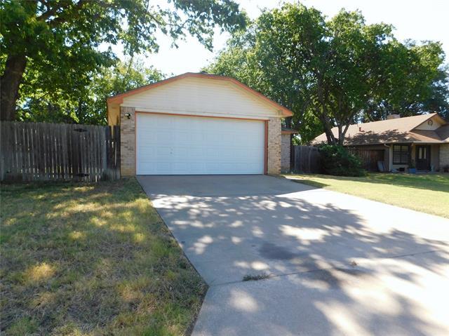 Building Photo - 404 Pace Dr