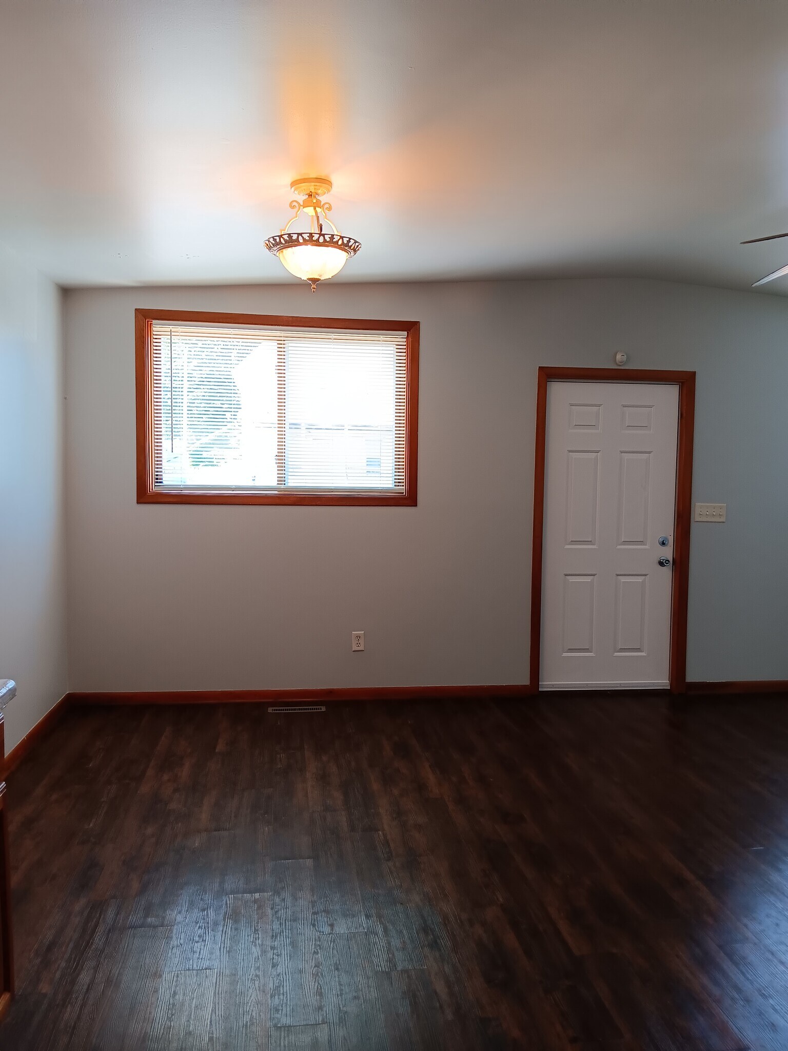 Dining room - 4009 14th Ave