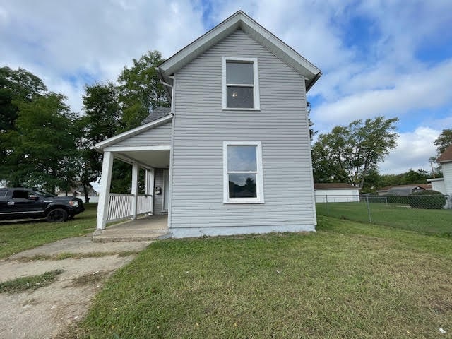 Primary Photo - 317 Studebaker St