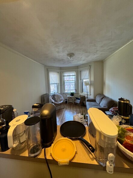 Primary Photo - 109 Queensberry St