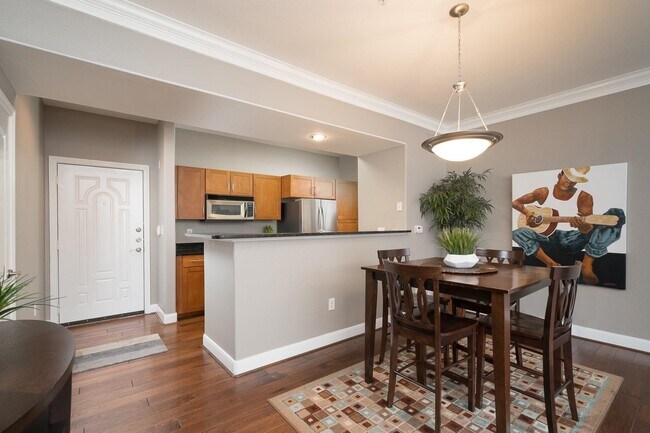 Building Photo - 2299 Lone Star Dr