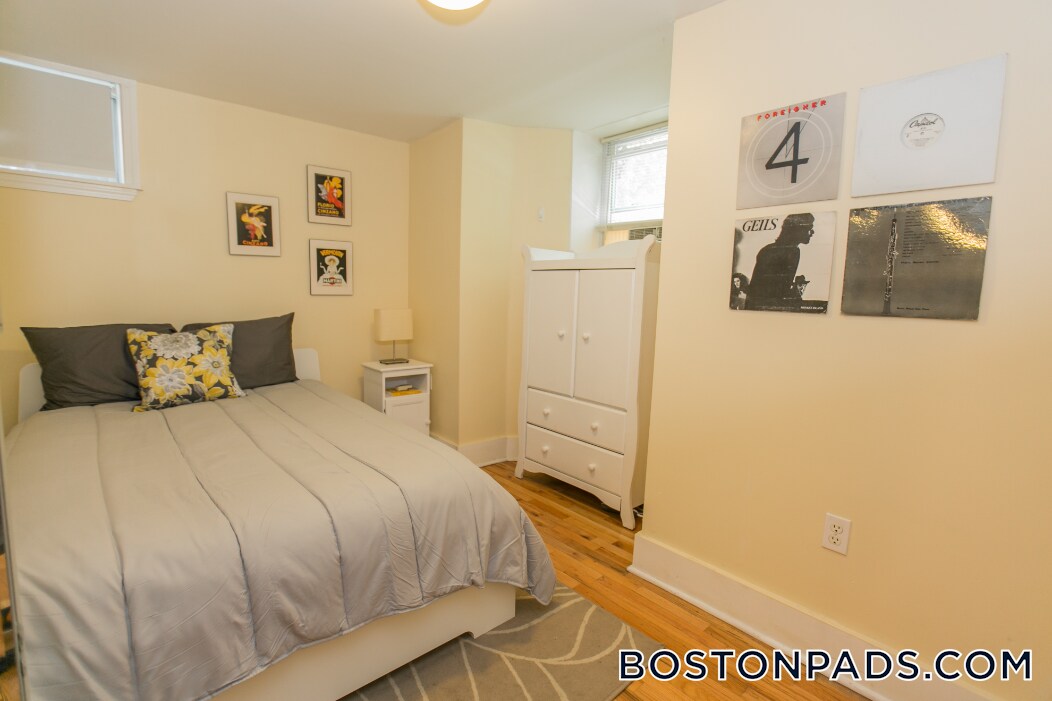 Building Photo - 89-91 Hancock St.