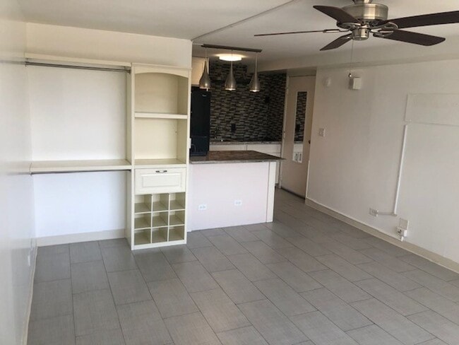 Building Photo - Upgraded Studio Unit at the Five Regents i...