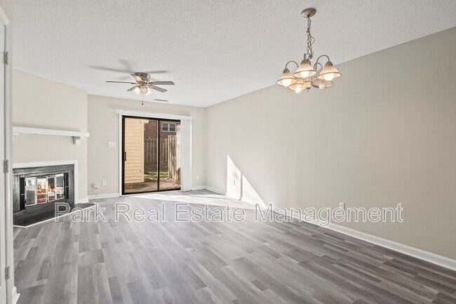 Building Photo - 1507 Clermont Rd