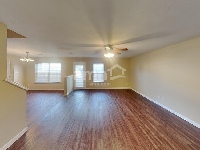 Building Photo - 111 Dreville Dr