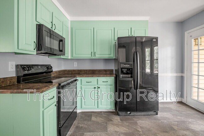 Building Photo - 4718 Mason Dale Dr