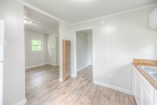 Building Photo - 159 Beamon Dr